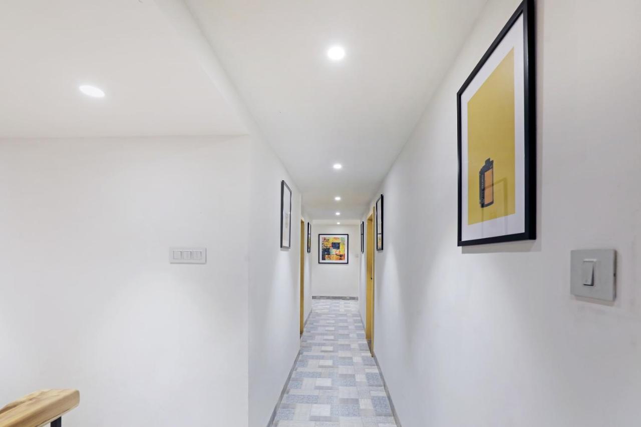 Fabhotel Oasis Yellow Courtyard ボーパール エクステリア 写真