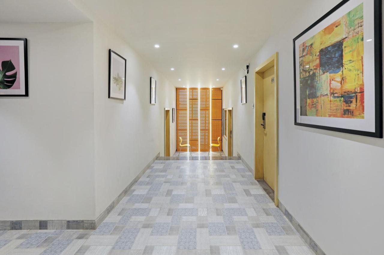Fabhotel Oasis Yellow Courtyard ボーパール エクステリア 写真